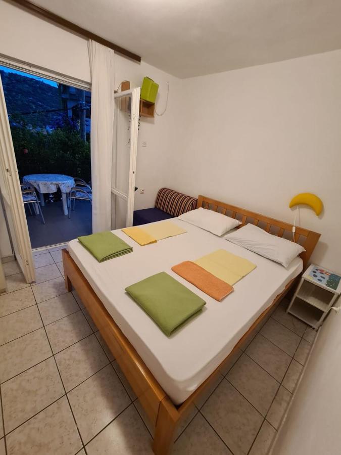 Apartments Iva I Marko Marina Eksteriør billede