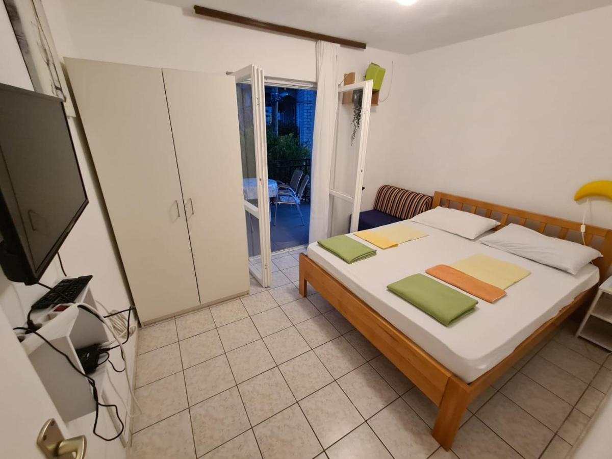 Apartments Iva I Marko Marina Eksteriør billede